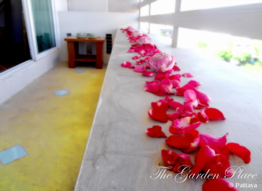 The Garden Place Pattaya Eksteriør bilde